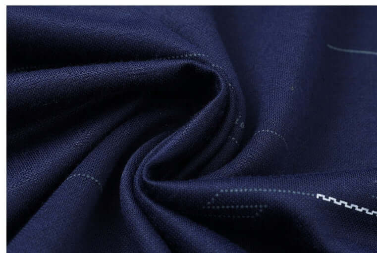 Warm fall wear for middle-aged fathers