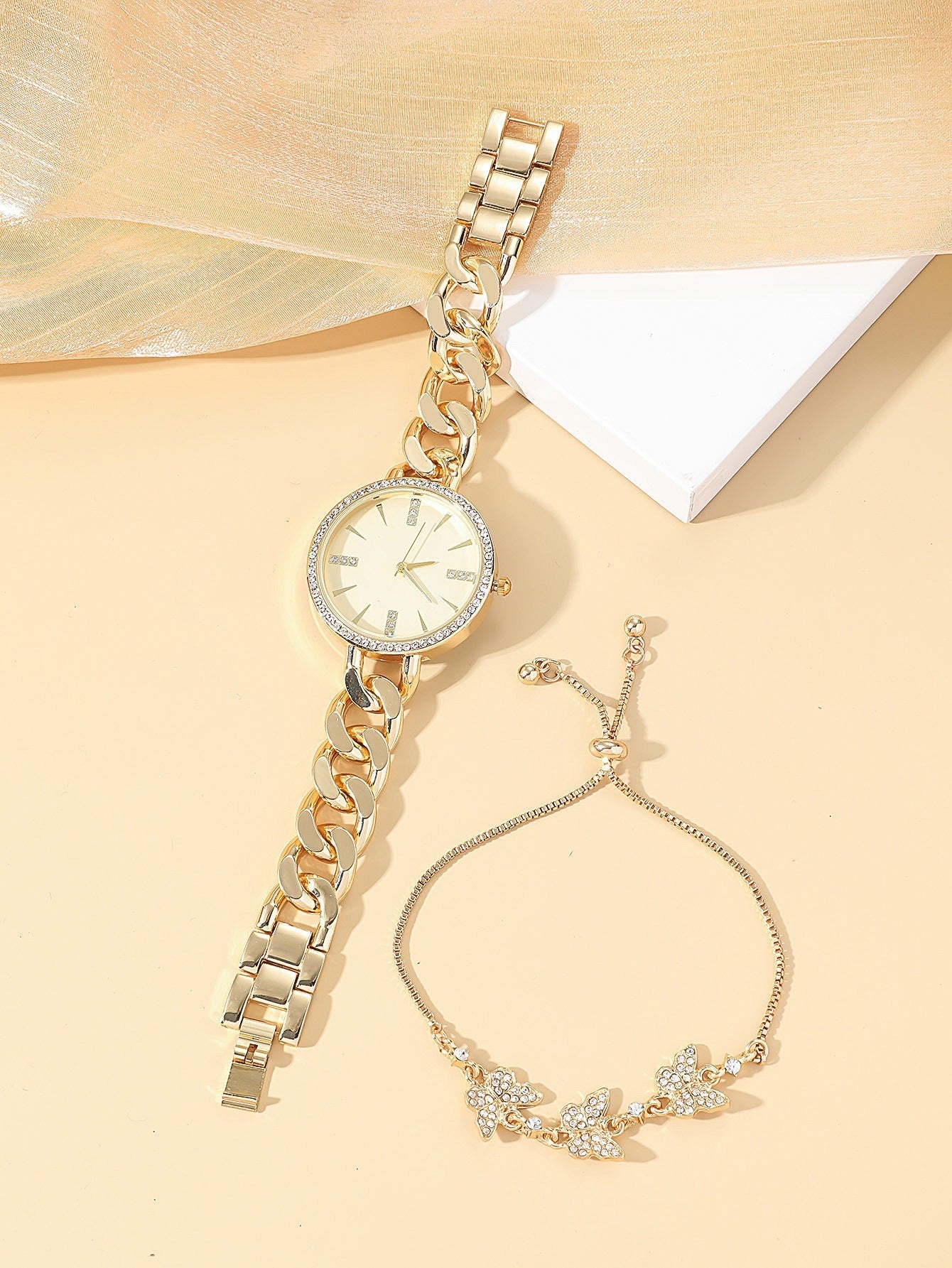 Elegant ladies’ slim band wristwatch