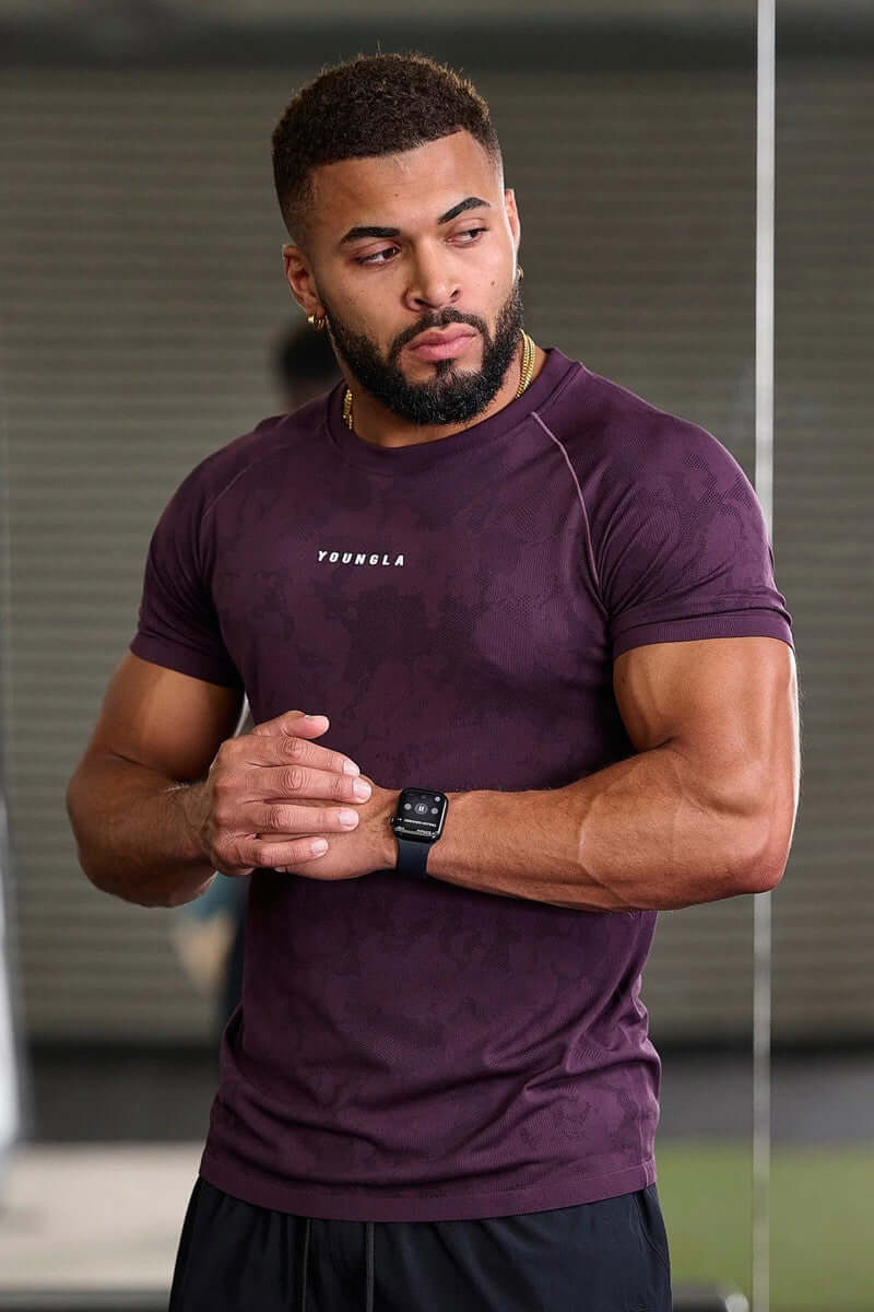 Comfortable camo athletic t-shirt for workouts